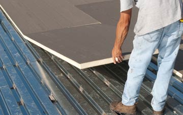 benefits of insulating Wood Gate flat roofing
